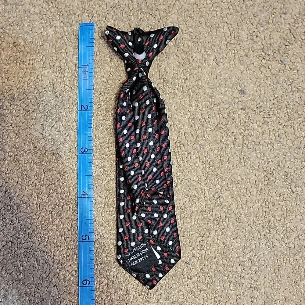 Boys tie